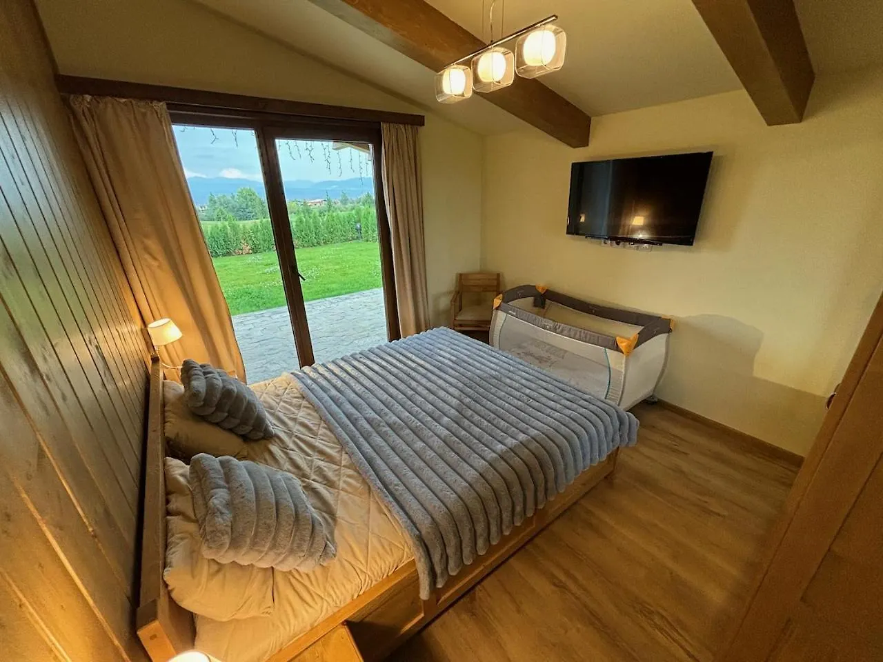 Villa Pirin Golf バンスコ